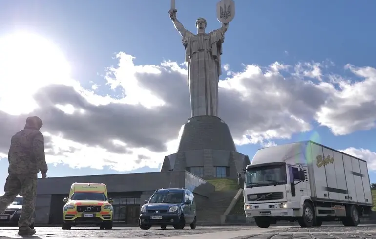 Фінські волонтери надали підтримку українським прикордонникам.